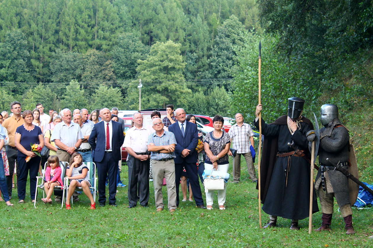  Uroczystości w Kęble k. Wąwolnicy  - Autor: Radosław Szczęch