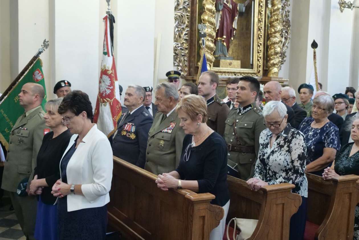 Bełżyce: pogrzeb płk Władysława Rokickiego, ostatniego obrońcy Lublina w 1939 r