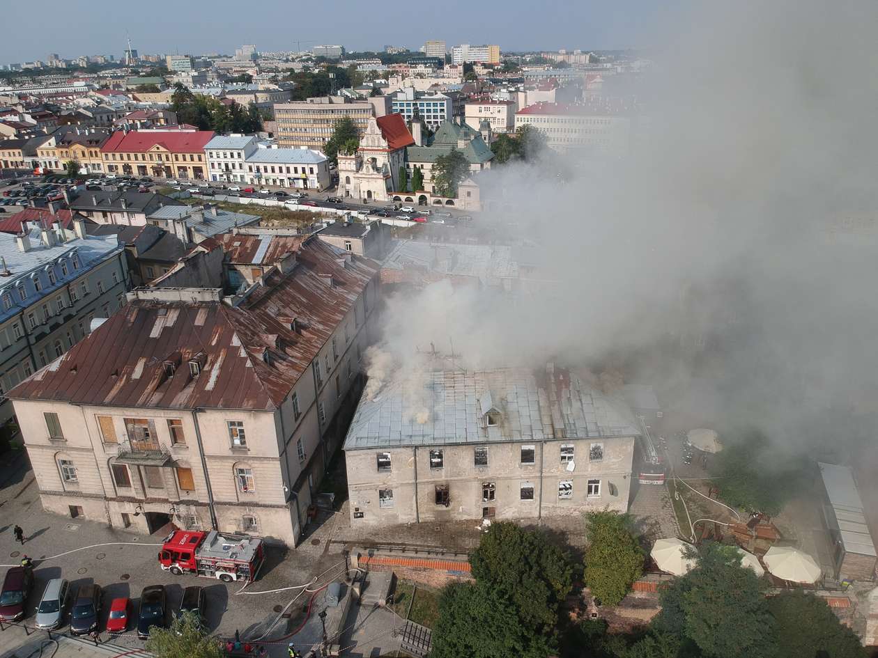 Pożar kamienicy przy ul. Rybnej w Lublinie - Autor: Łukasz Minkiewicz