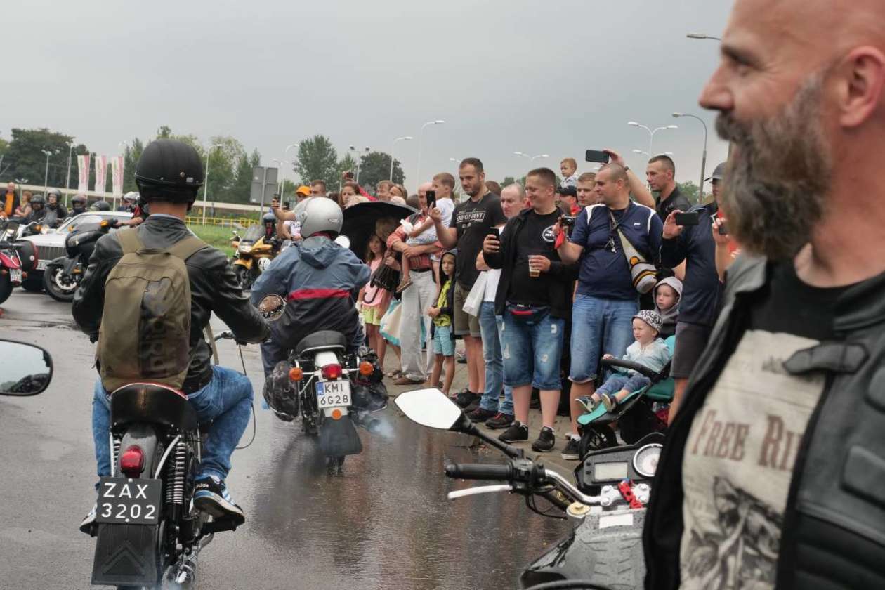  XI Zlot Motocykli WSK i innych oraz koncert Acid Drinkers (zdjęcie 33) - Autor: Maciej Kaczanowski