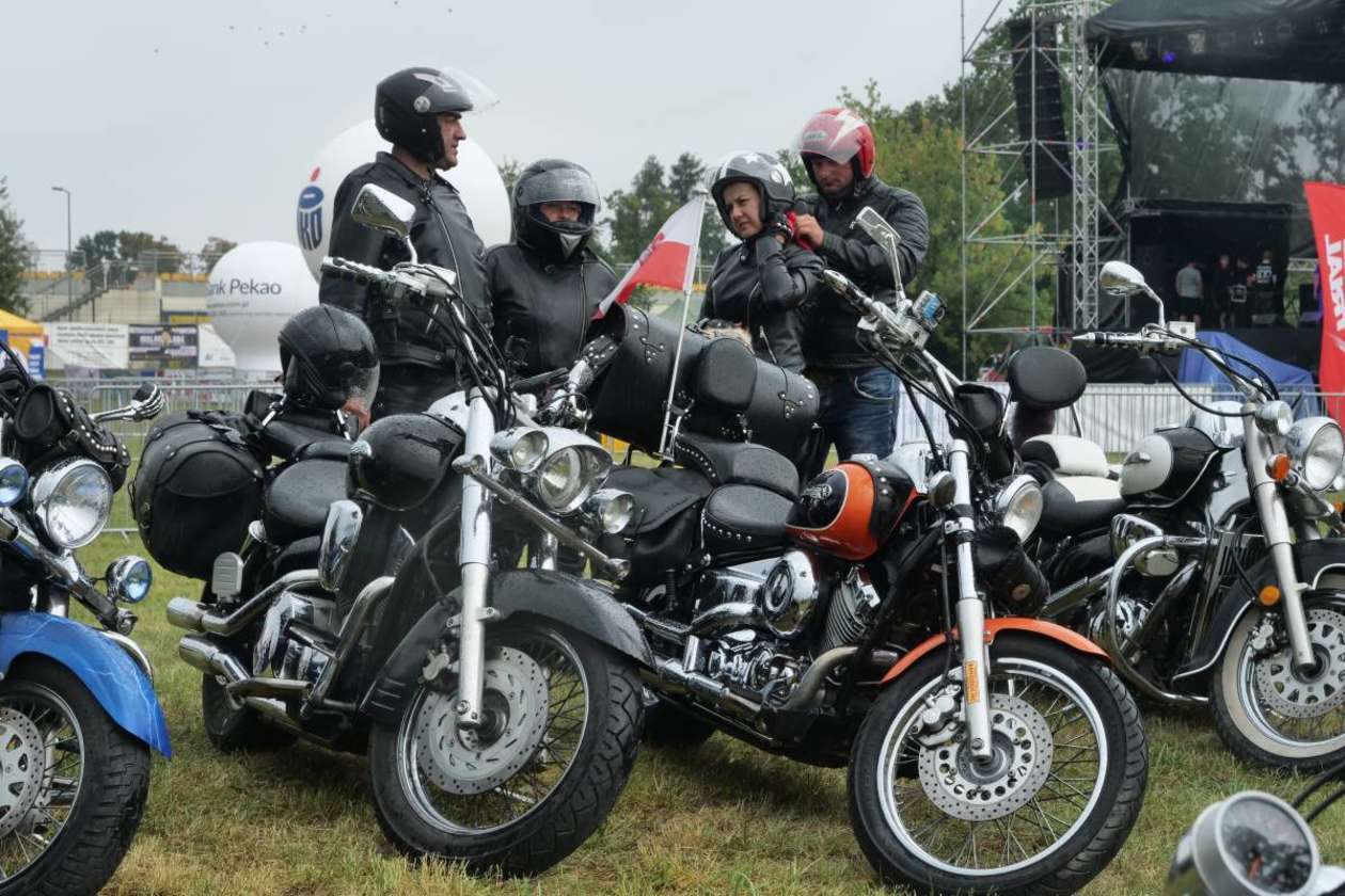 XI Zlot Motocykli WSK i innych oraz koncert Acid Drinkers (zdjęcie 16) - Autor: Maciej Kaczanowski