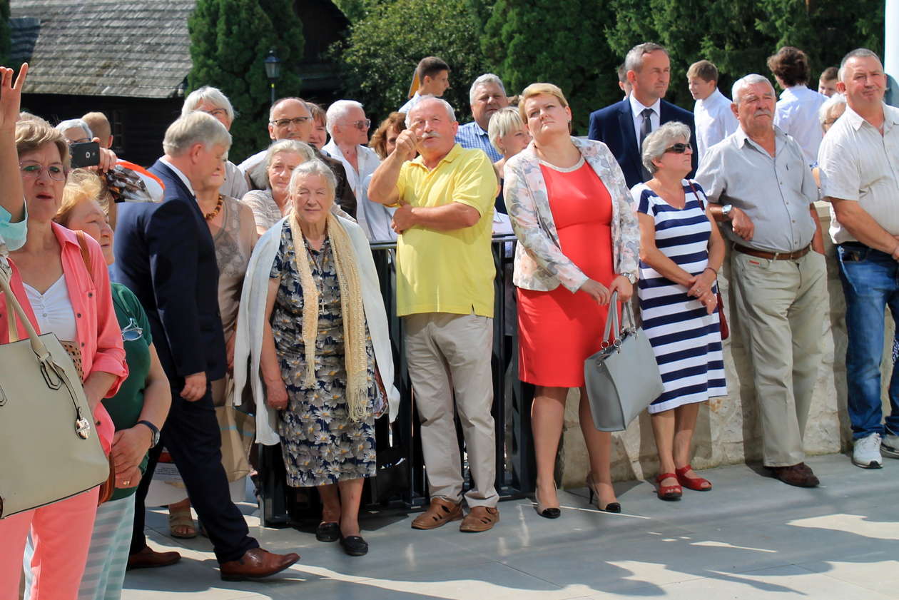  Wojewódzka inauguracja nowego roku szkolnego  (zdjęcie 17) - Autor: Radosław Szczęch