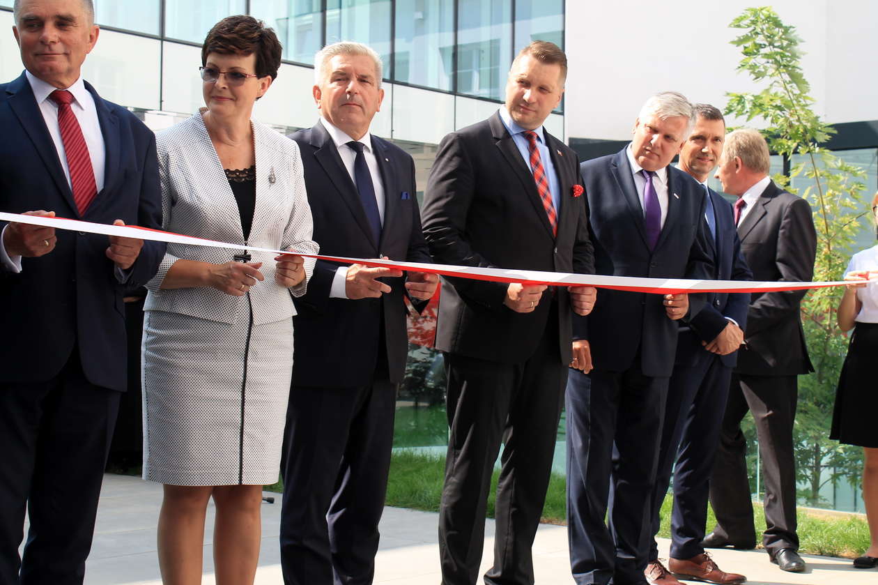  Wojewódzka inauguracja nowego roku szkolnego  (zdjęcie 12) - Autor: Radosław Szczęch