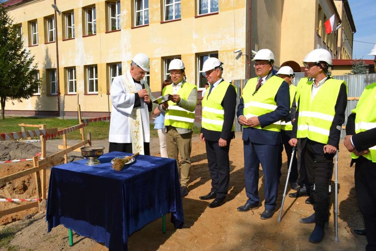 Budowa hali w gminie Międzyrzec Podlaski - Autor: UG Międzyrzec Podlaski