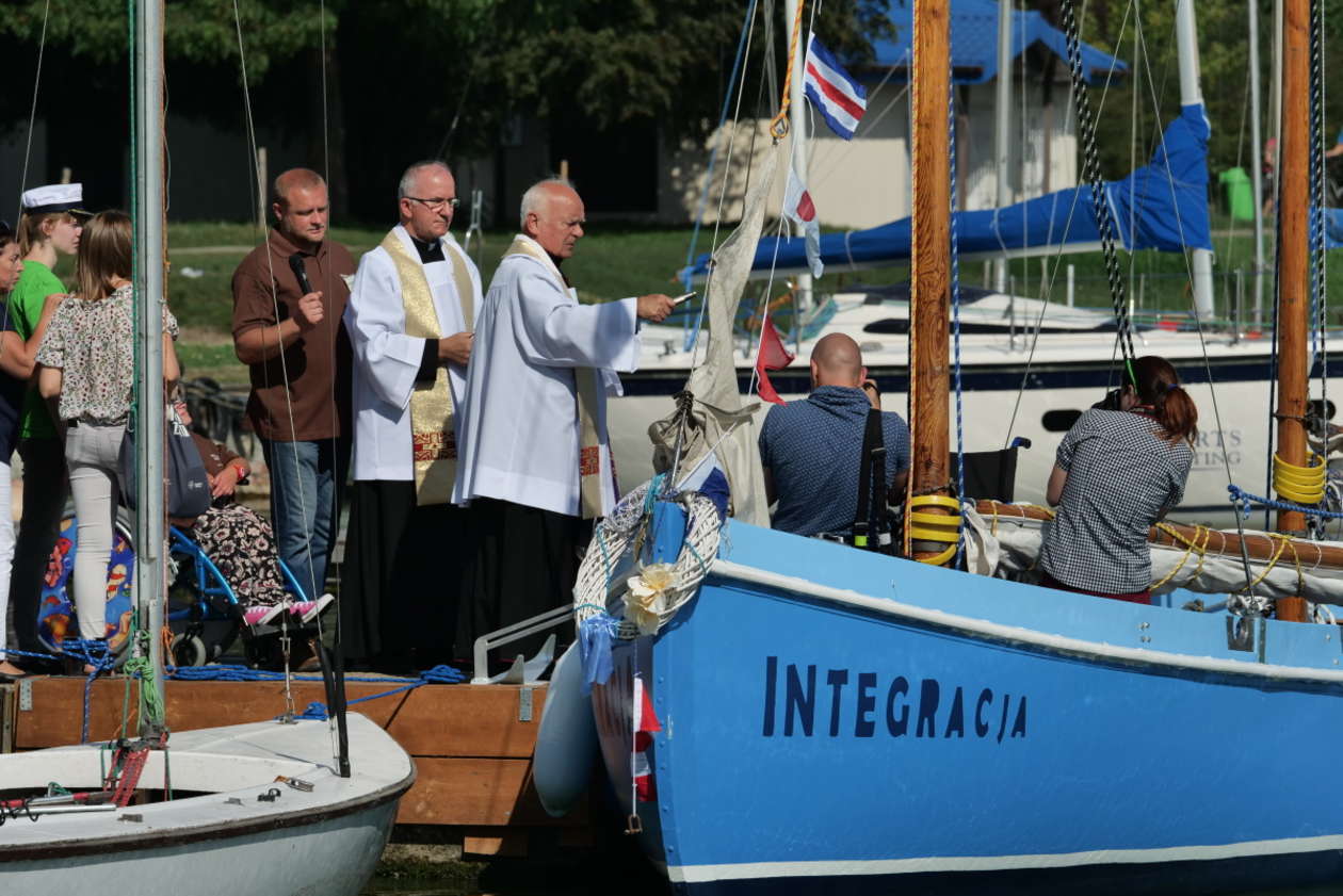  Chrzest łodzi Integracja przystosowanej dla osób na wózkach (zdjęcie 9) - Autor: Maciej Kaczanowski