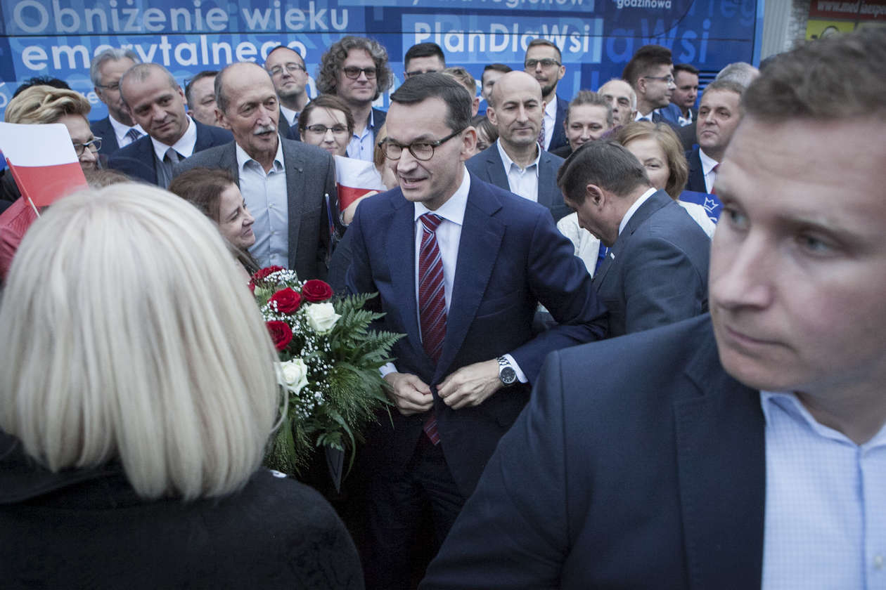  Premier Mateusz Morawiecki w Lubartowie (zdjęcie 11) - Autor: Jacek Szydłowski