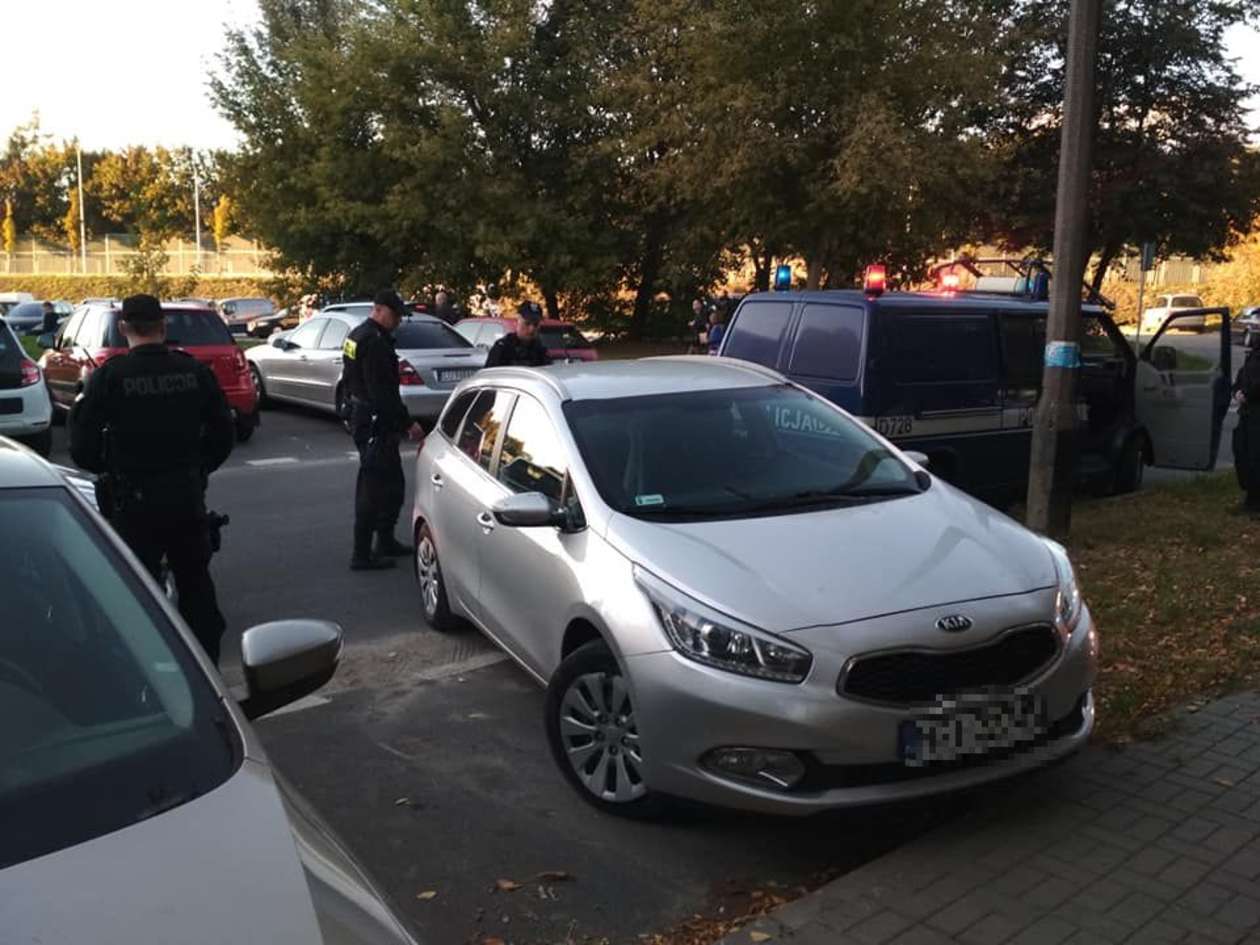  Policja zatrzymała w Lublinie nietrzeźwego kierowcę (zdjęcie 4) - Autor: Paweł Buczkowski