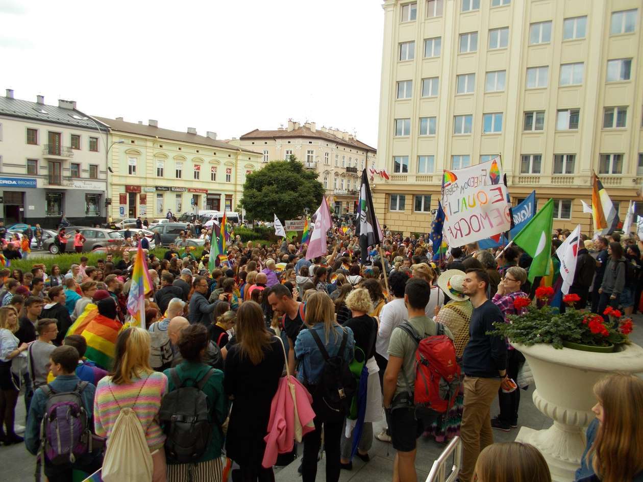  Marsz Równości w Rzeszowie (zdjęcie 14) - Autor: Paulina Skiba