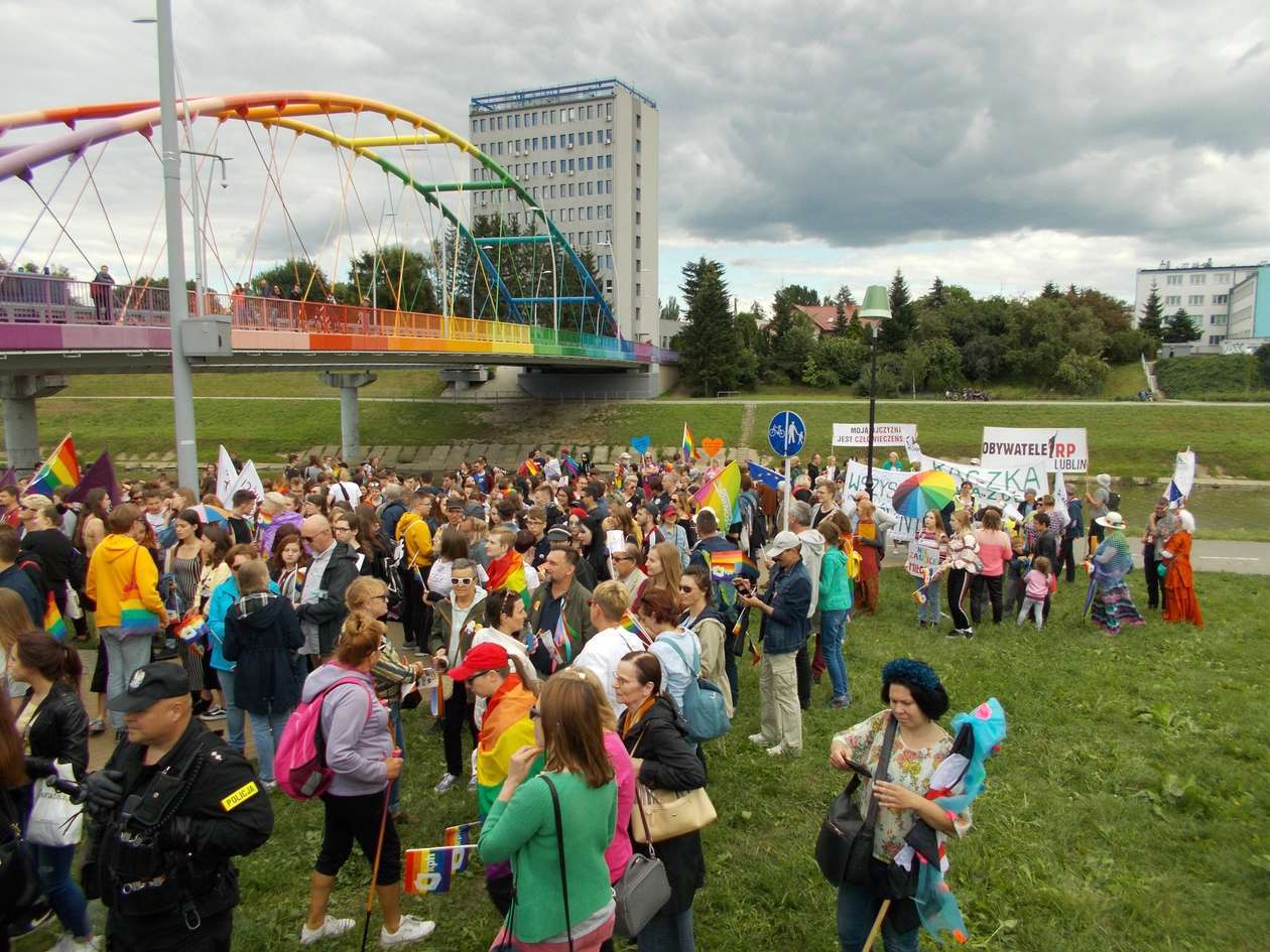  Marsz Równości w Rzeszowie (zdjęcie 13) - Autor: Paulina Skiba