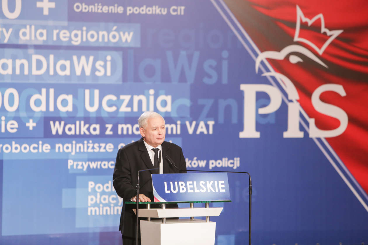  Konwencja PiS w Lublinie z udziałem prezesa Jarosława Kaczyńskiego (zdjęcie 10) - Autor: Krzysztof Mazur