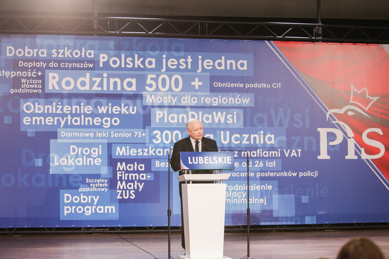 Konwencja PiS w Lublinie z udziałem prezesa Jarosława Kaczyńskiego (zdjęcie 8) - Autor: Krzysztof Mazur