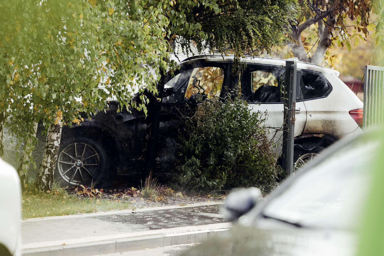  Lublin: Wjechała w skrzynkę gazową, doszło do pożaru (zdjęcie 13) - Autor: Krzysztof Mazur