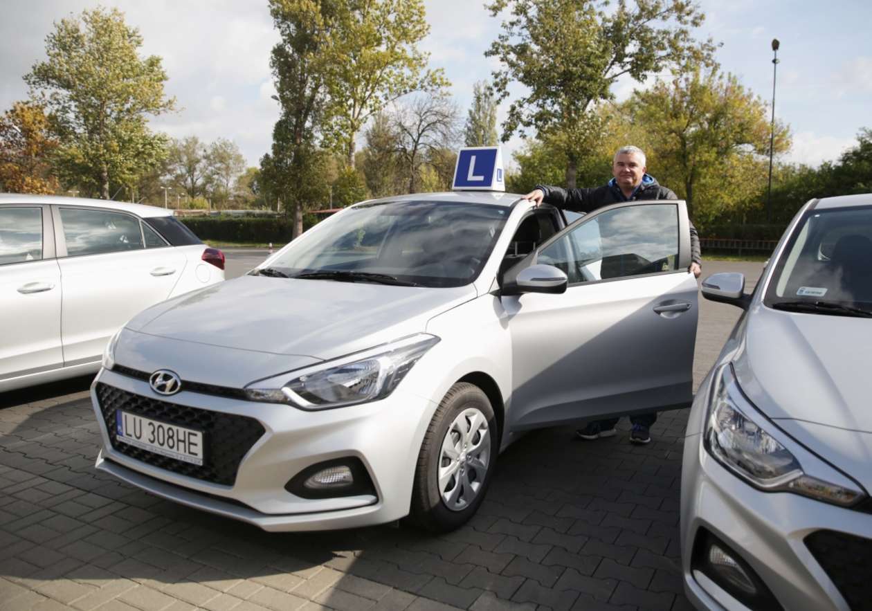 Nowe samochody na egzaminy na prawo jazdy - Autor: Krzysztof Mazur