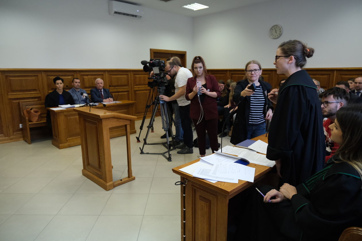  Sąd Apelacyjny odłożył ogłoszenie wyroku ws. Marszu Równości (zdjęcie 2) - Autor: Maciej Kaczanowski