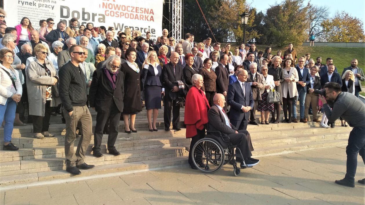  Finał kampanii wyborczej Krzysztofa Żuka (zdjęcie 2) - Autor: Dominik Smaga