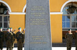 Pomnik Józefa Piłsudskiego w Zamościu. Próba odsłonięcia (zdjęcie 2)