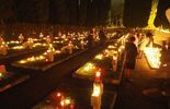 Dzień Wszystkich Świętych: cmentarz przy ul. Walecznych (zdjęcie 4)