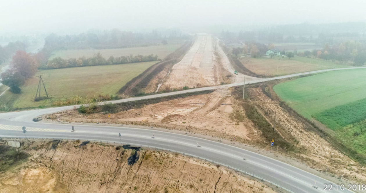  Budowa S17. Zdjęcia z października 2018 (zdjęcie 1) - Autor: GDDKiA