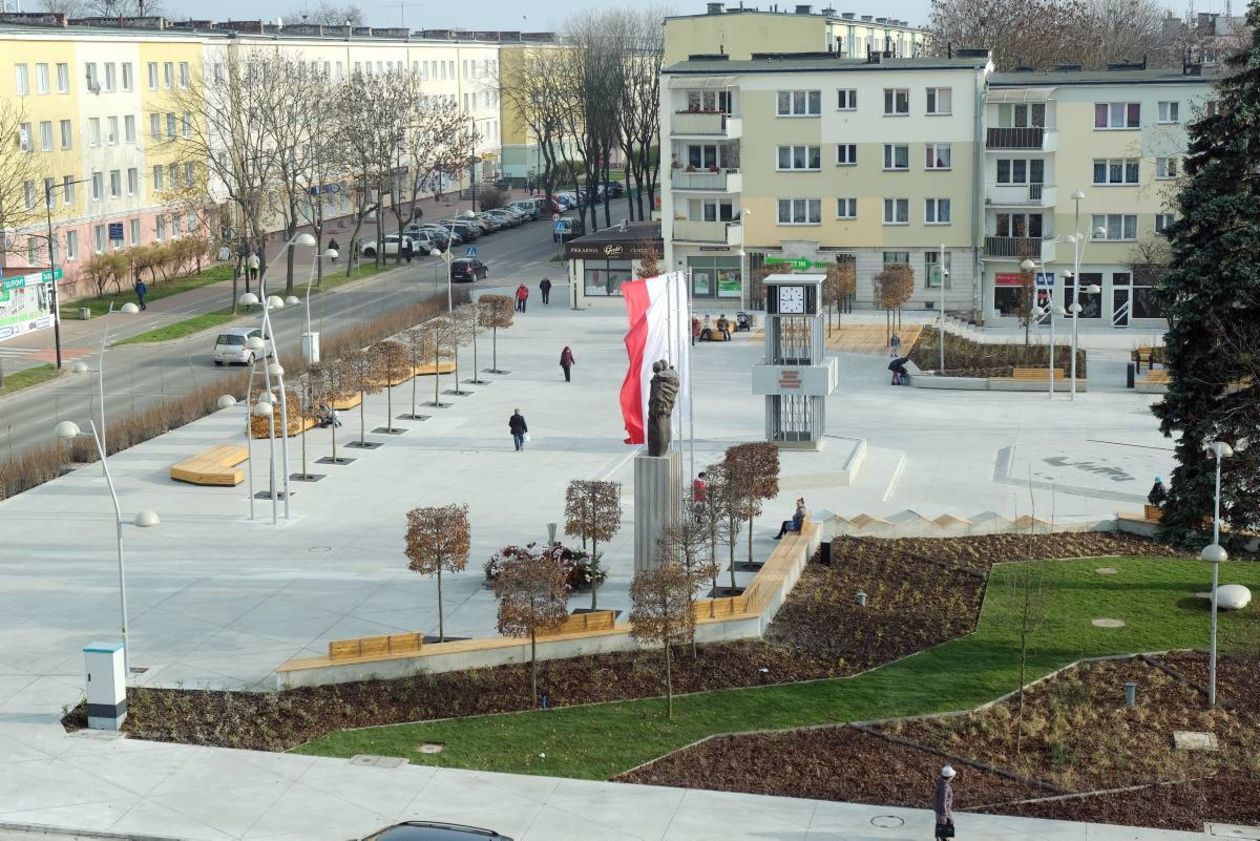  Świdnicki plac Konstytucji 3 Maja po remoncie (zdjęcie 1) - Autor: Maciej Kaczanowski