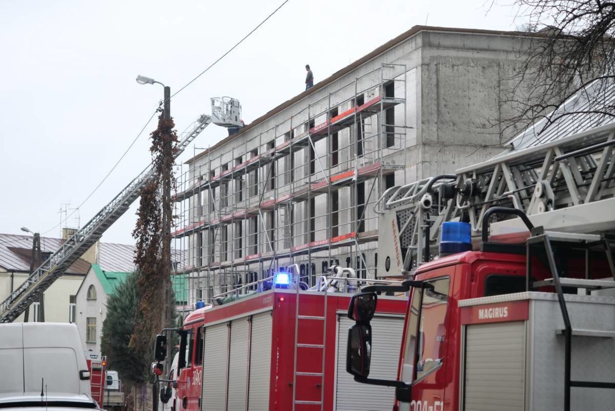  Pożar na ul. Probostwo w Lublinie (zdjęcie 8) - Autor: Maciej Kaczanowski
