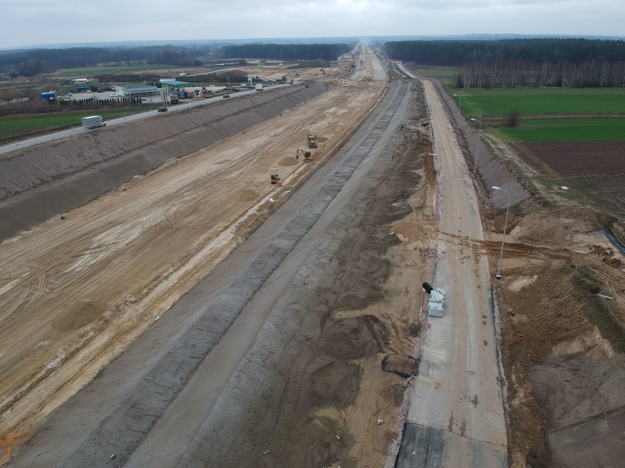 Budowa trasy S17 (zdjęcie 2) - Autor: Łukasz Minkiewicz