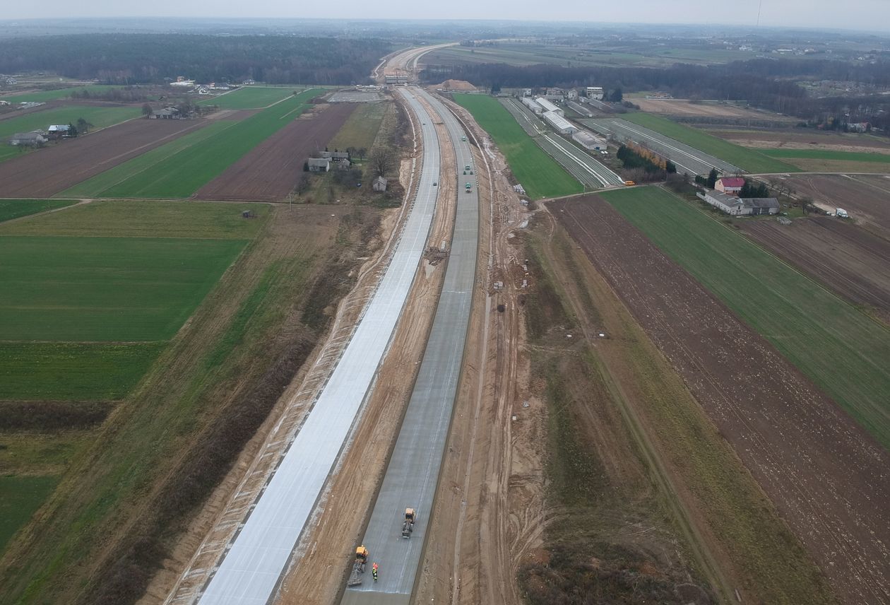  Budowa trasy S17 (zdjęcie 11) - Autor: Łukasz Minkiewicz