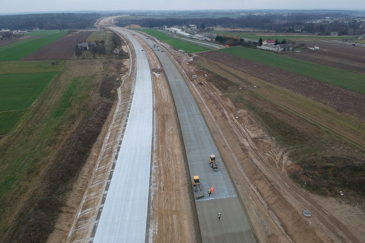  Budowa trasy S17 (zdjęcie 12) - Autor: Łukasz Minkiewicz