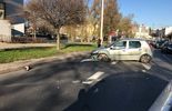Zderzenie samochodów na ul. Wodopojnej (zdjęcie 3)