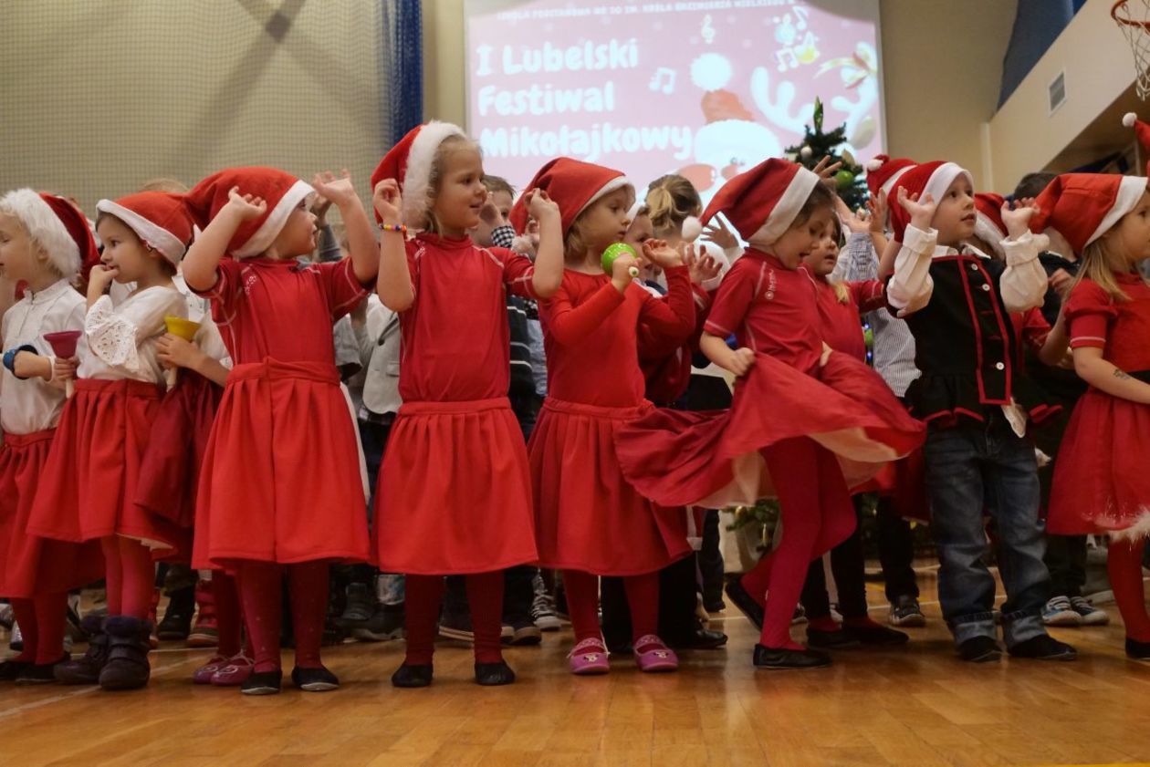  I Lubelski Festiwal Piosenki Mikołajkowej [zdjęcia] (zdjęcie 16) - Autor: Krzysztof Mazur