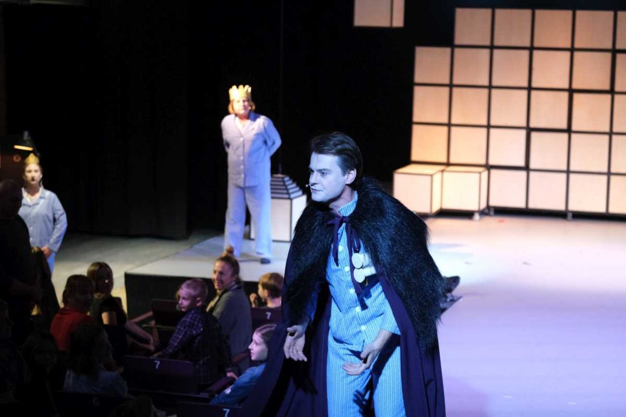  Premiera Arabeli w Teatrze Andersena (zdjęcie 9) - Autor: Maciej Kaczanowski