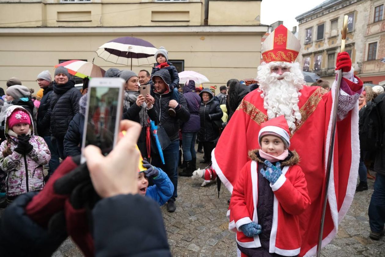  Orszak Świętego Mikołaja w Lublinie (zdjęcie 15) - Autor: Maciej Kaczanowski