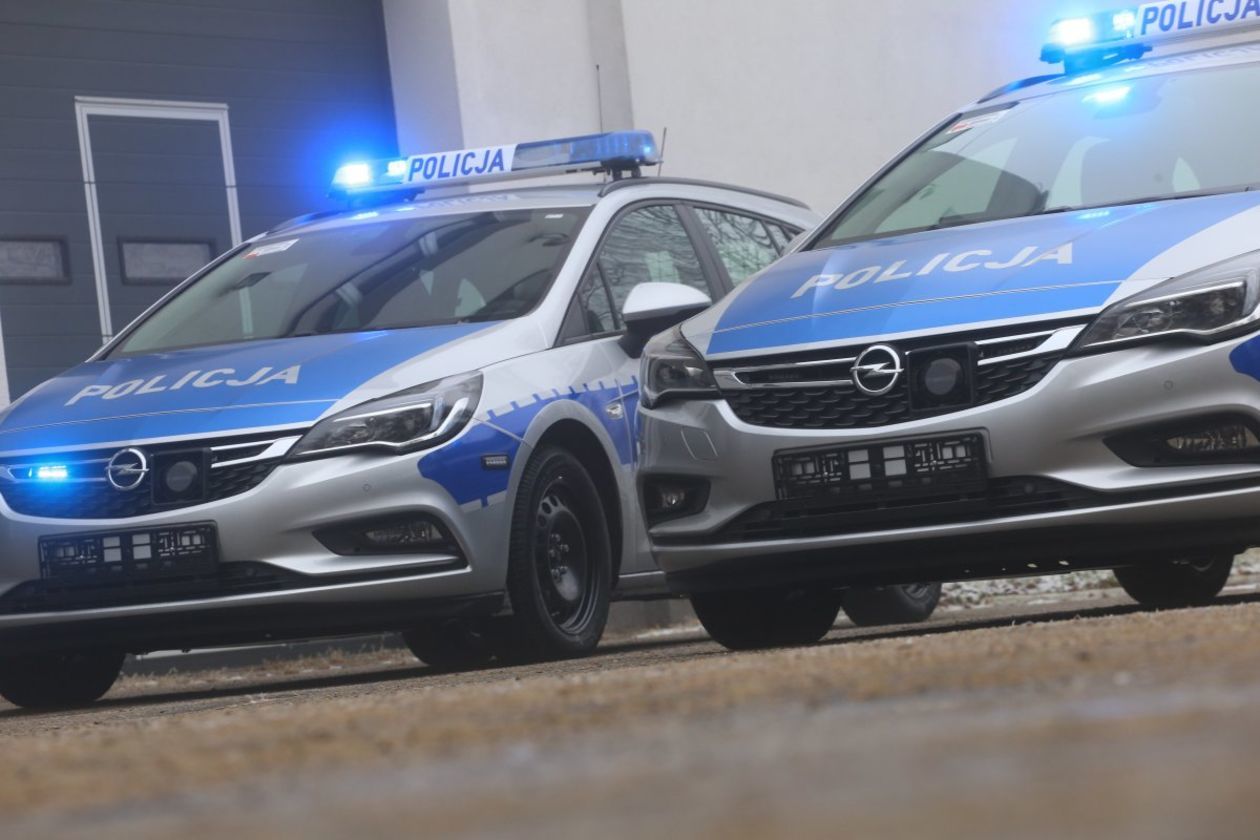 Nowe radiowozy dla lubelskiej policji (zdjęcie 1) - Autor: Policja