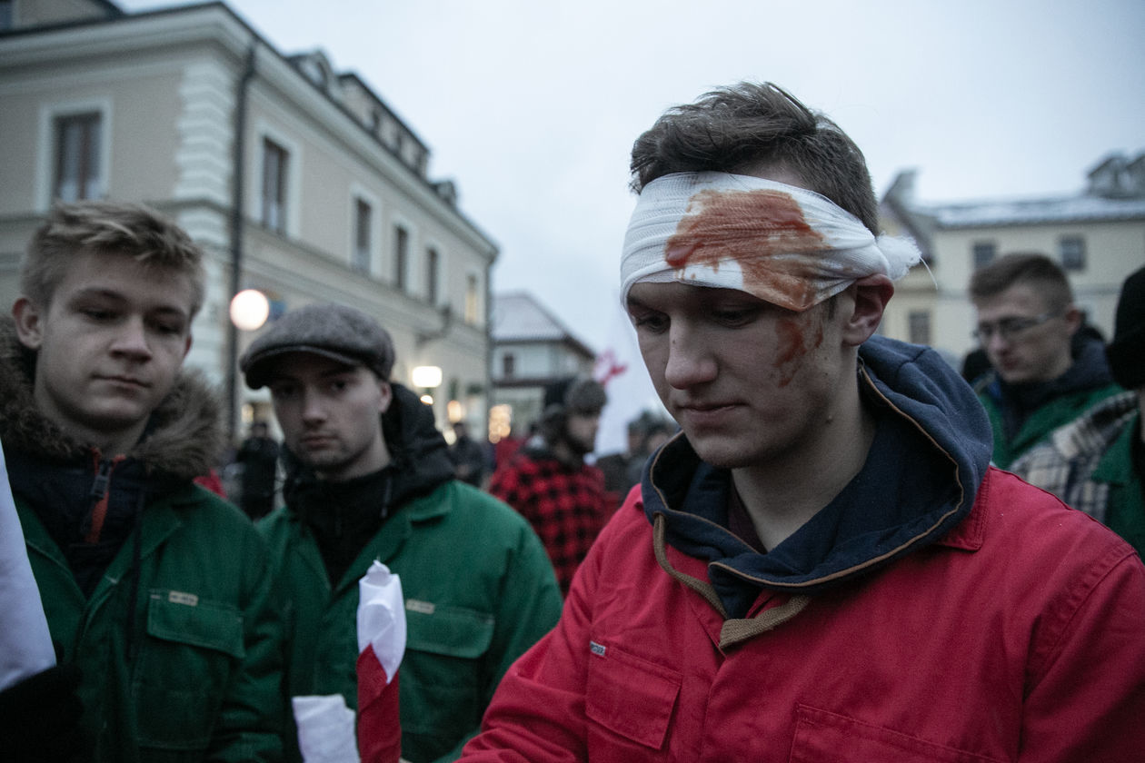 Zamość: ZOMO na Rynku Solnym