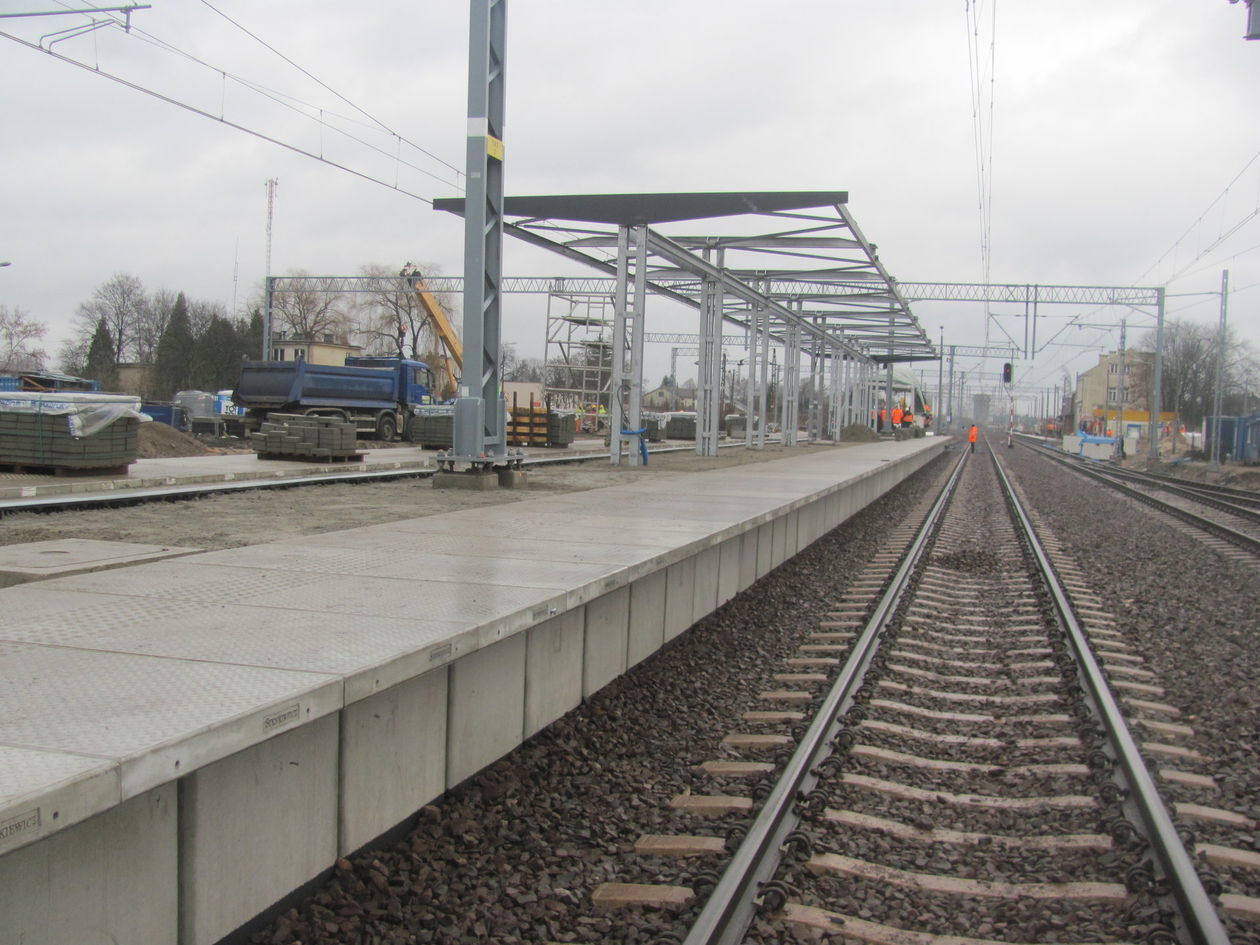  Prace na stacji kolejowej w Dęblinie (zdjęcie 7) - Autor: PKP PLK
