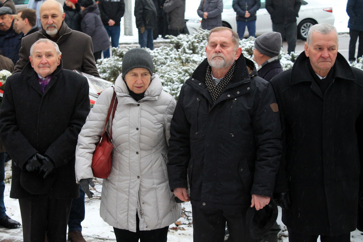  Odsłonięcie pomnika puławskiej Solidarności (zdjęcie 12) - Autor: Radosław Szczęch