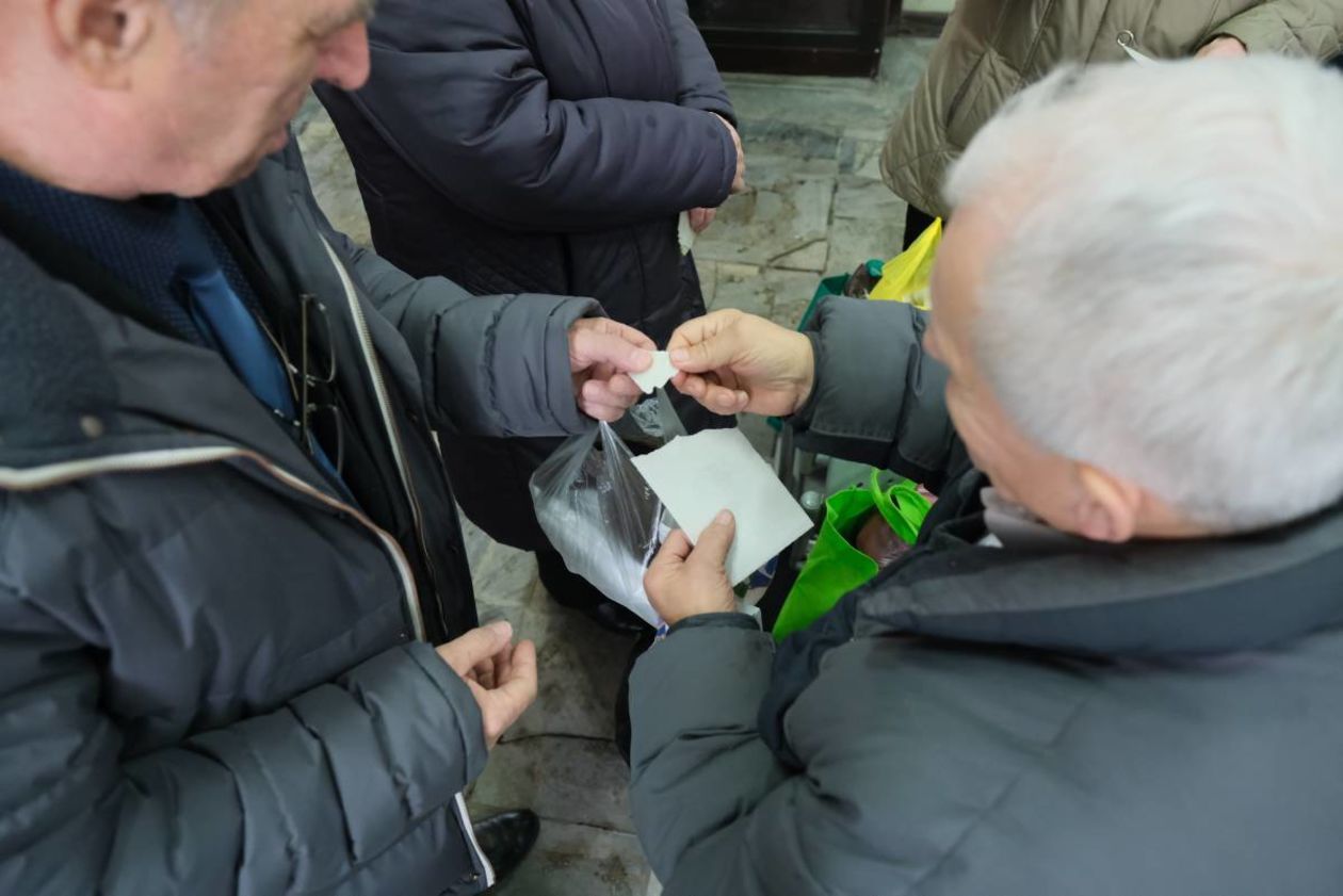  Spotkanie świąteczne na dworcu autobusowym w Lublinie (zdjęcie 11) - Autor: Maciej Kaczanowski