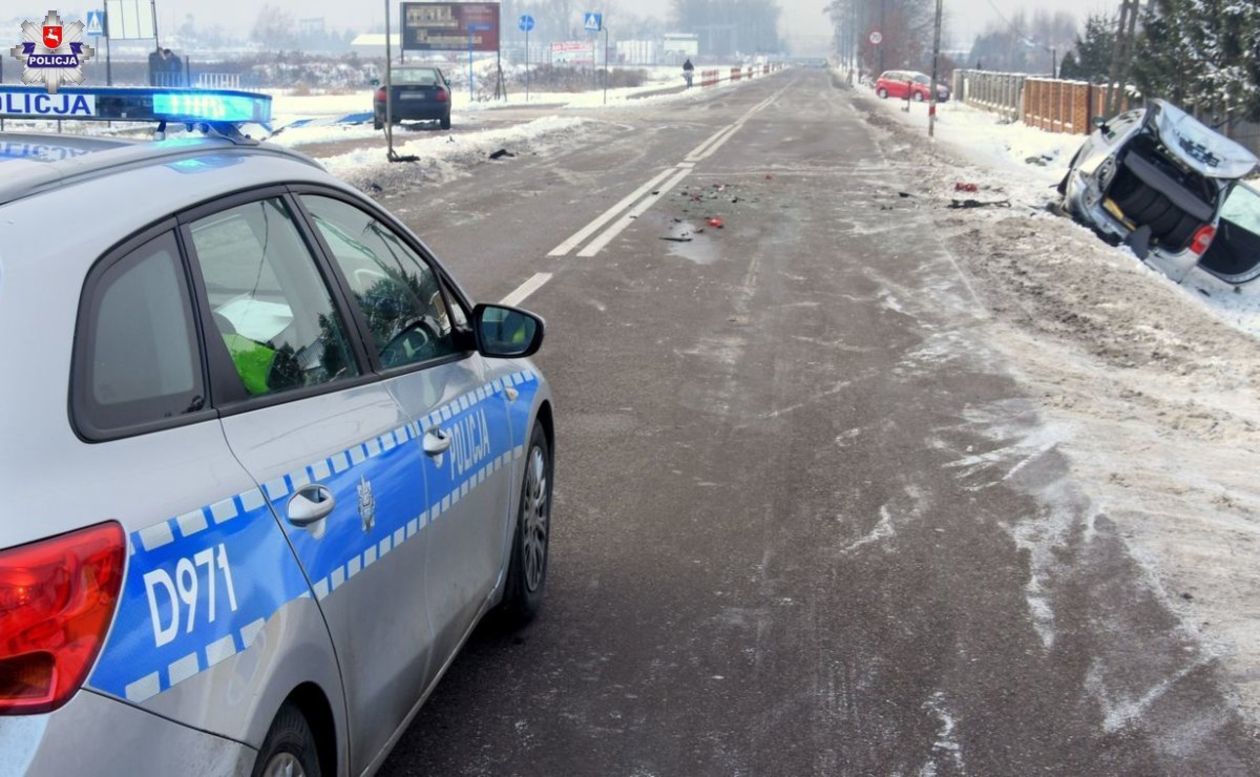  Wypadek w Łukowie (zdjęcie 2) - Autor: Lubelska Policja