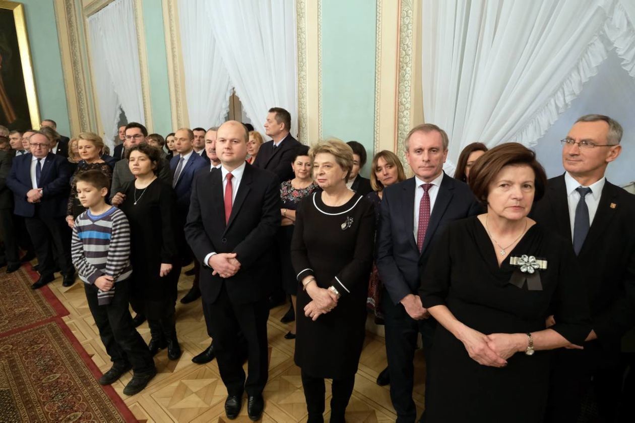  Spotkanie wigilijne zorganizowane przez prezydenta Krzysztofa Żuka (zdjęcie 8) - Autor: Maciej Kaczanowski