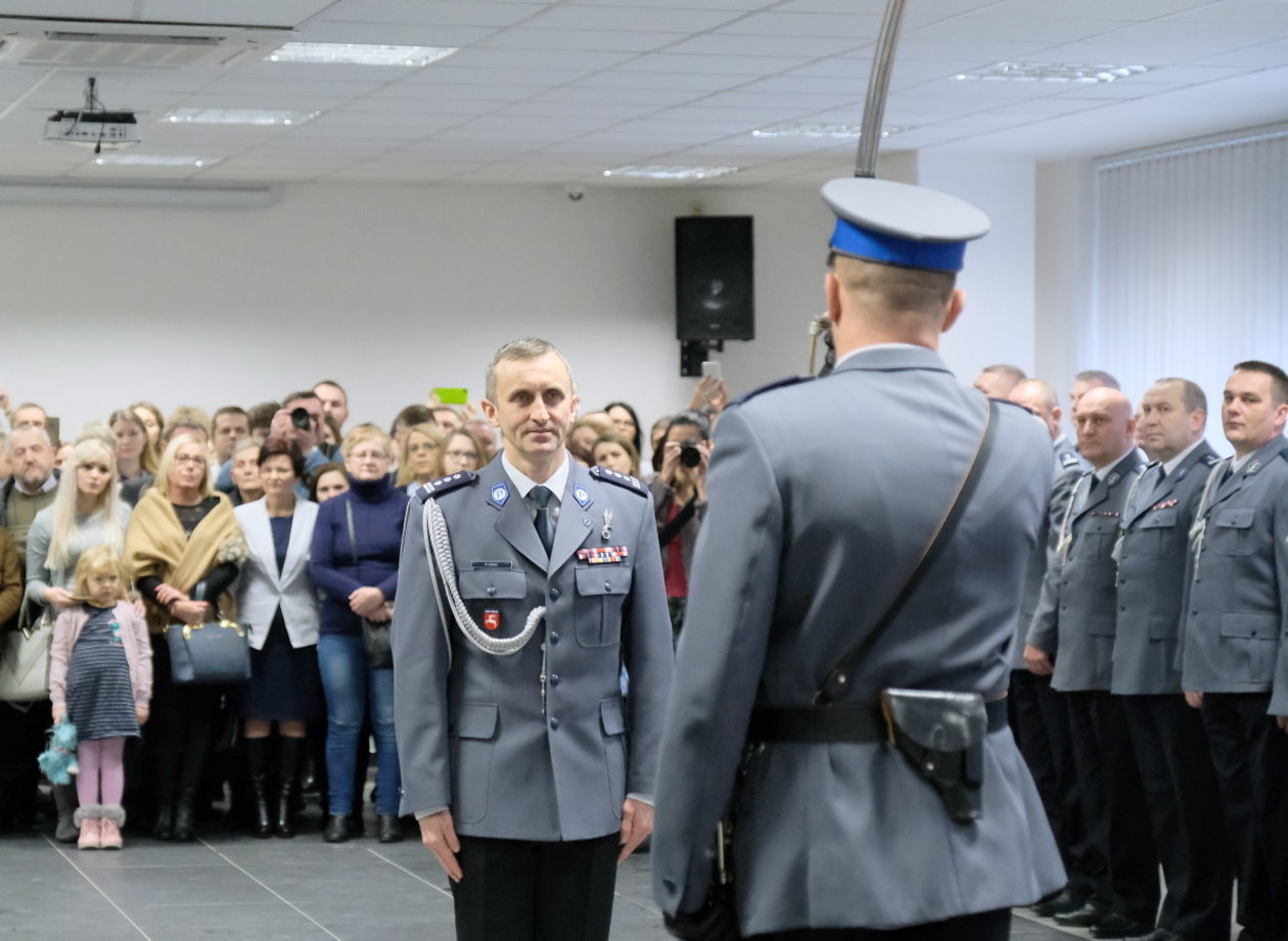  Ślubowanie policjantów w KMP Lublin (zdjęcie 7) - Autor: Maciej Kaczanowski