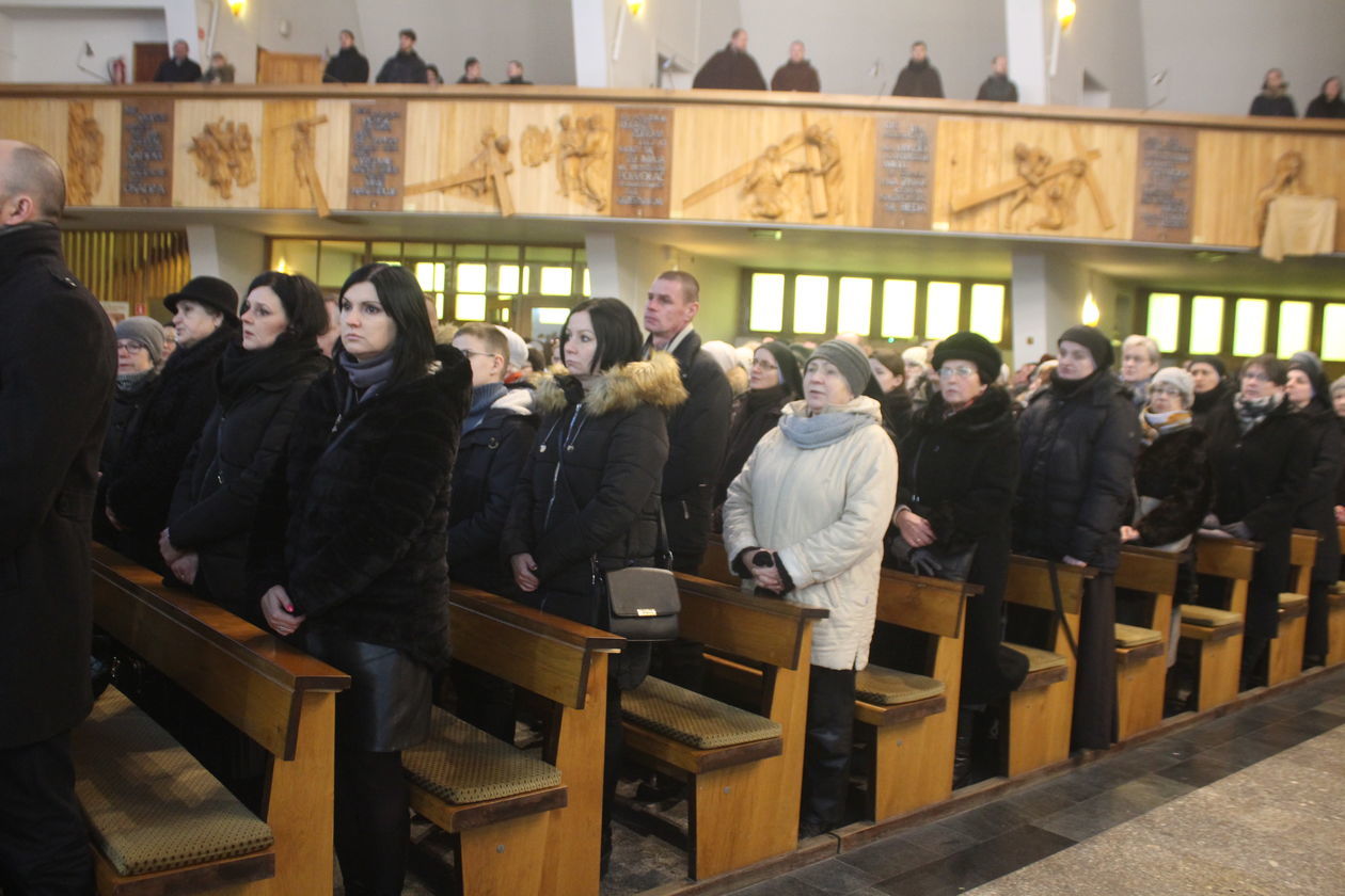  Pogrzeb zakonnika Piotra Hejno (zdjęcie 15) - Autor: Mirosław Trembecki