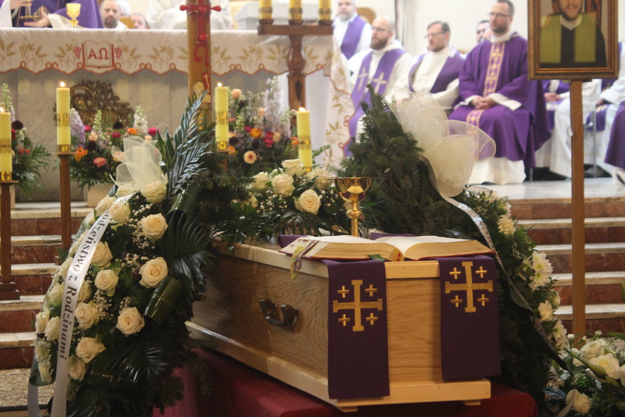  Pogrzeb zakonnika Piotra Hejno (zdjęcie 19) - Autor: Mirosław Trembecki
