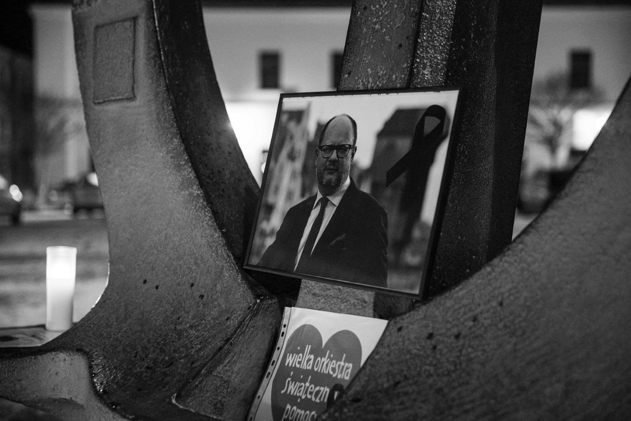  Zamość pożegnał prezydenta Adamowicza (zdjęcie 1) - Autor: Kazimierz Chmiel