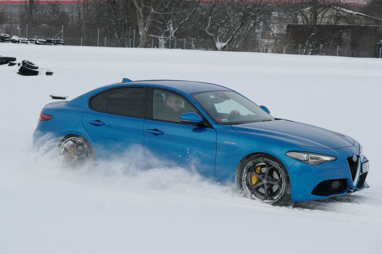  Alfa Romeo Giulia na torze (zdjęcie 7) - Autor: Maciej Kaczanowski