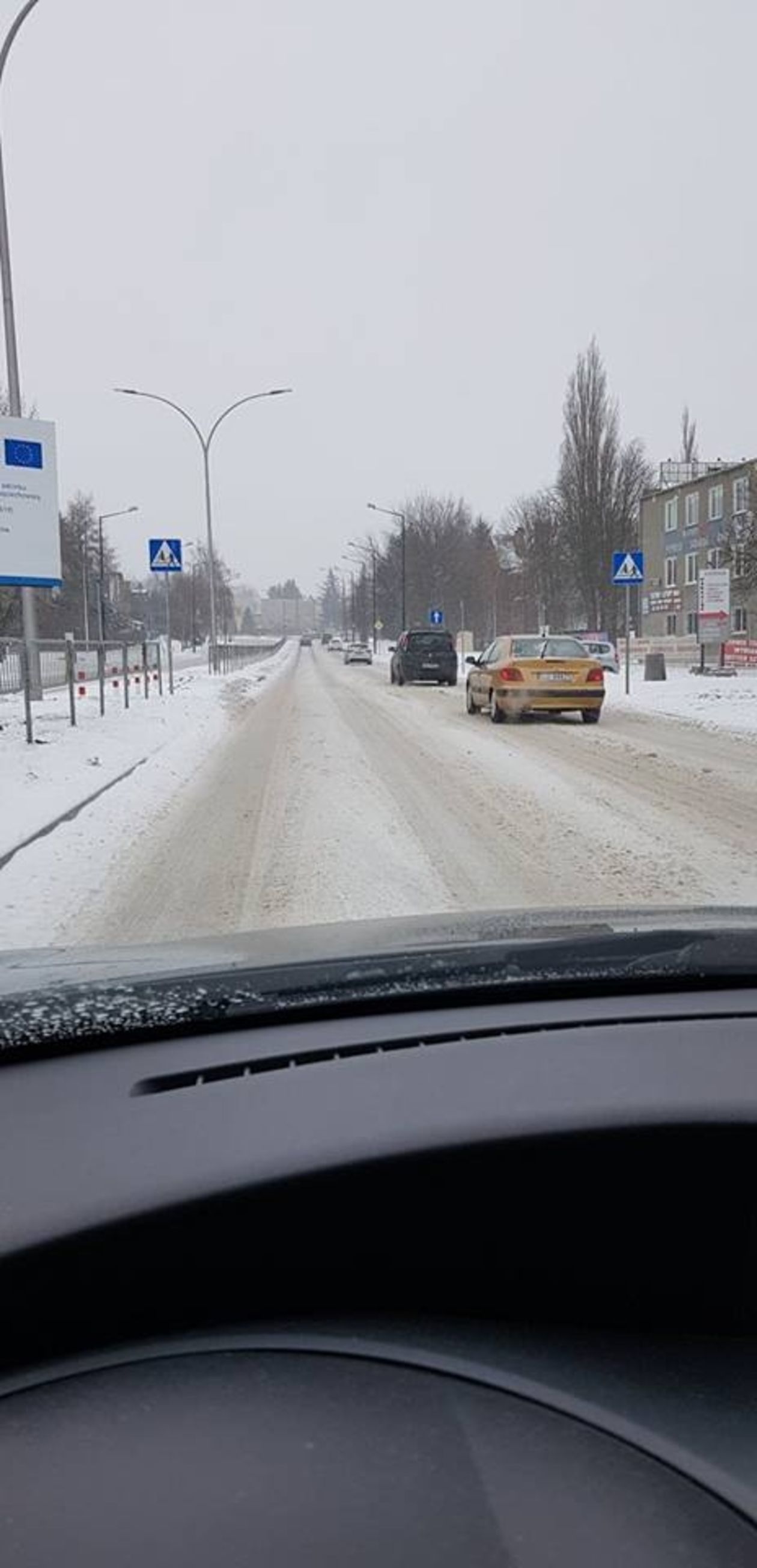 Trudne warunki na drogach w Lublinie i regionie