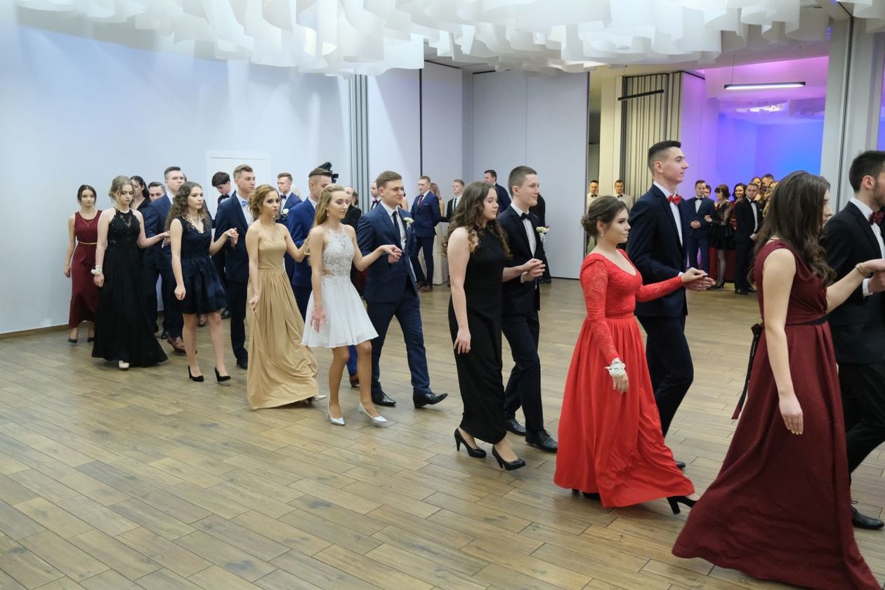  Studniówka 2019: Bal maturzystów XXIII LO w hotelu In Between (zdjęcie 137) - Autor: Maciej Kaczanowski