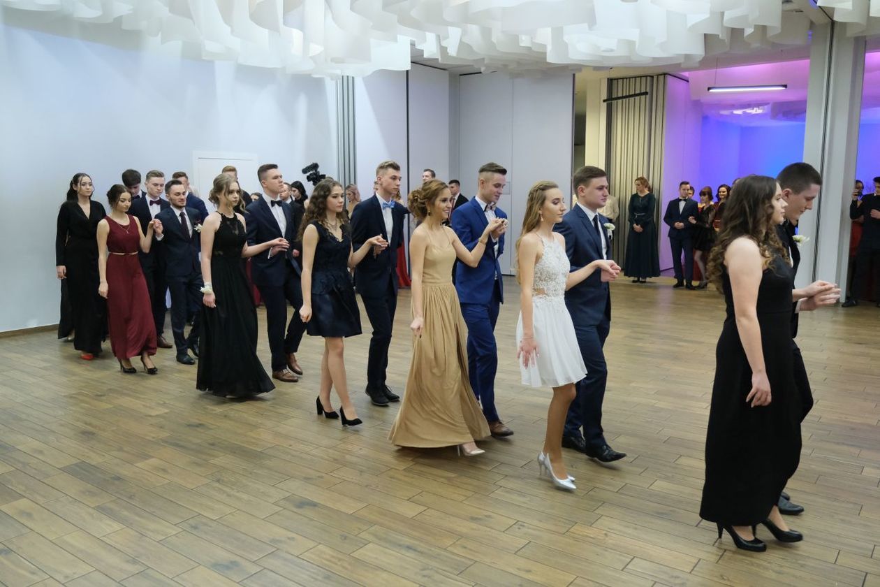  Studniówka 2019: Bal maturzystów XXIII LO w hotelu In Between (zdjęcie 138) - Autor: Maciej Kaczanowski