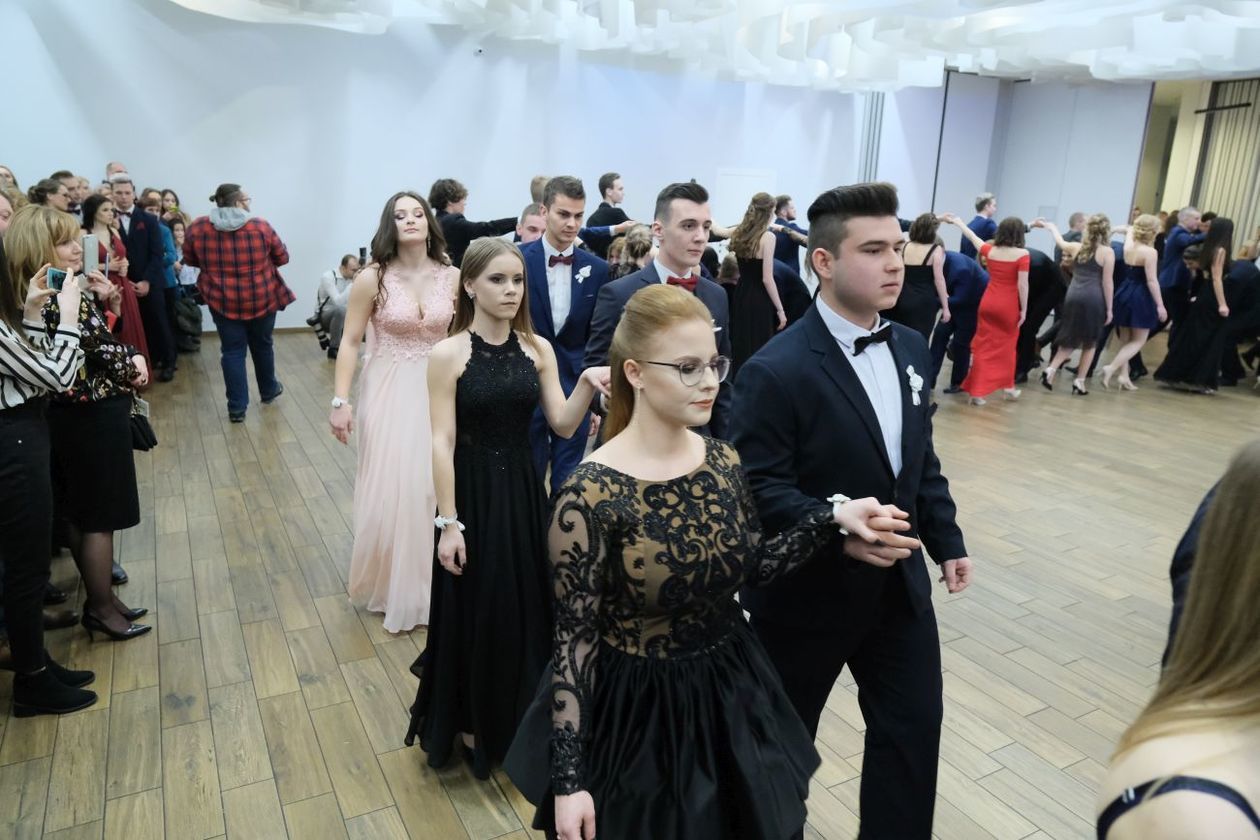  Studniówka 2019: Bal maturzystów XXIII LO w hotelu In Between (zdjęcie 75) - Autor: Maciej Kaczanowski