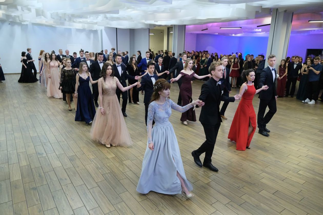  Studniówka 2019: Bal maturzystów XXIII LO w hotelu In Between (zdjęcie 114) - Autor: Maciej Kaczanowski