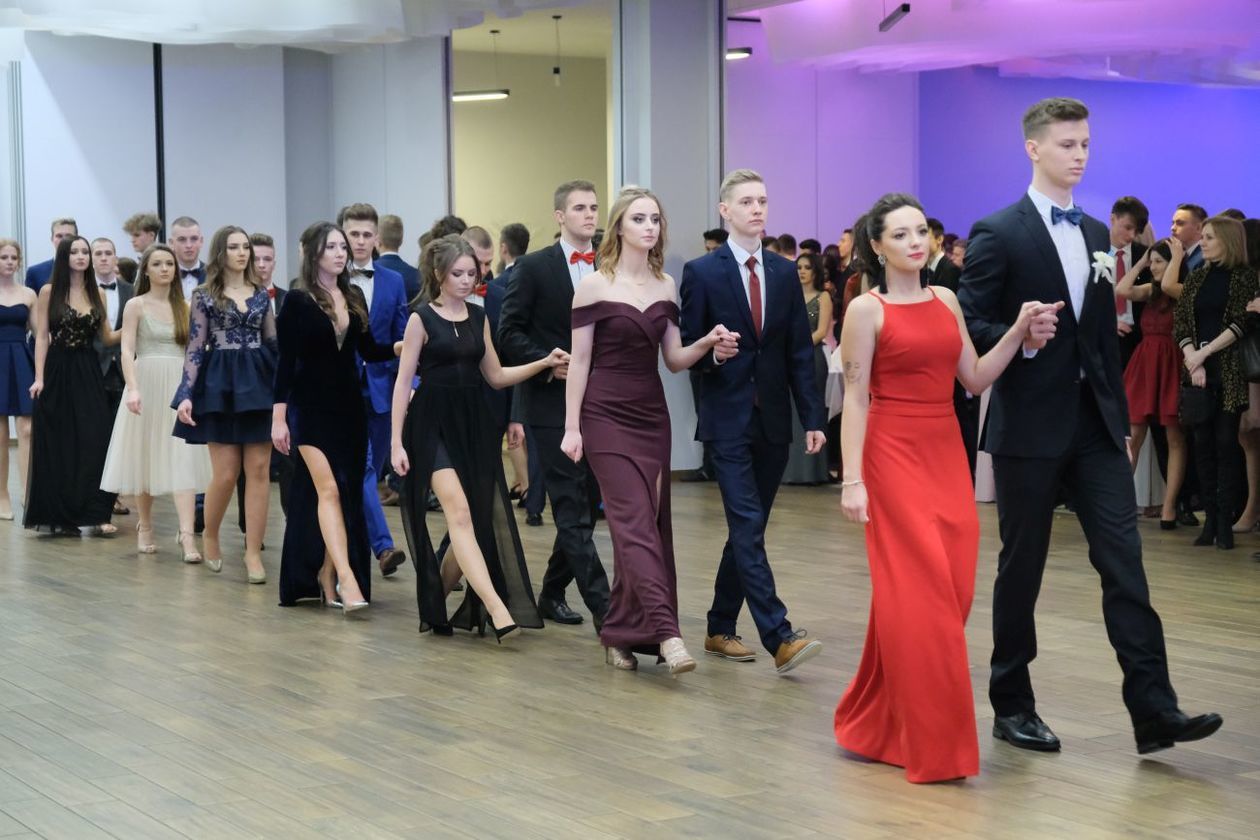  Studniówka 2019: Bal maturzystów XXIII LO w hotelu In Between (zdjęcie 105) - Autor: Maciej Kaczanowski