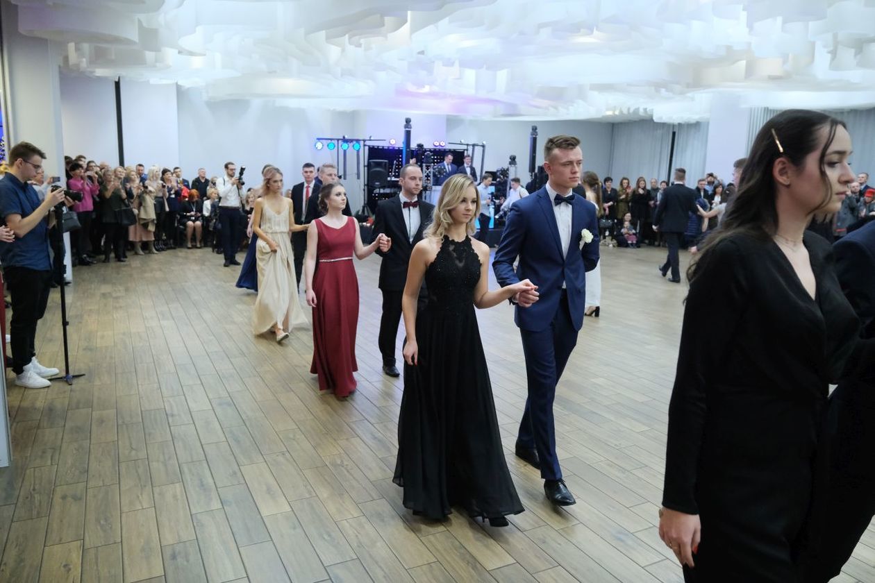  Studniówka 2019: Bal maturzystów XXIII LO w hotelu In Between (zdjęcie 147) - Autor: Maciej Kaczanowski